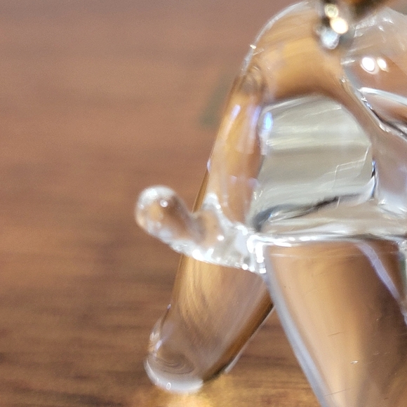 Vintage Miniature Art Glass Trunk Up Elephant Figurine - Picture 4 of 14